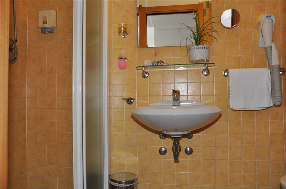 Hotel Nord Est, Photo 3