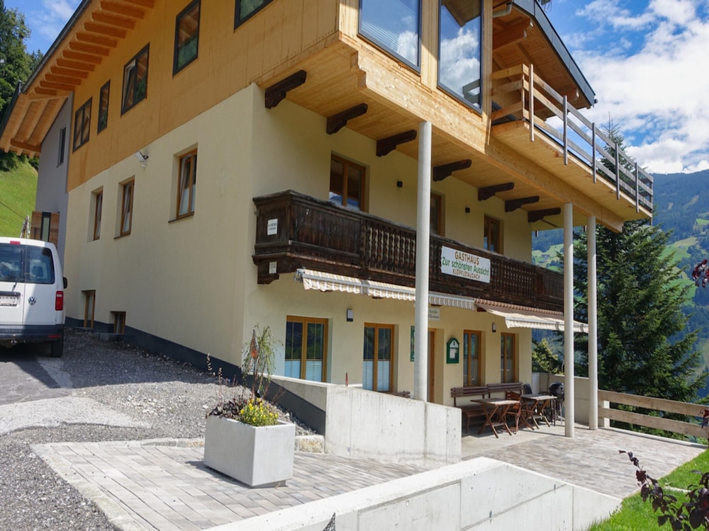 House photo 1