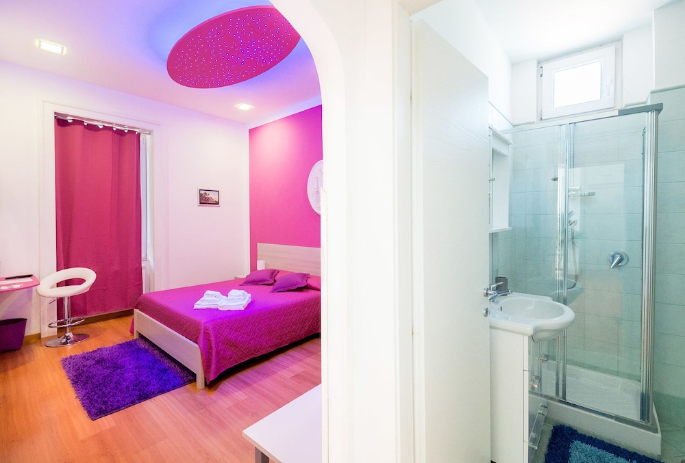 Standard Double Room (Viola) photo 1