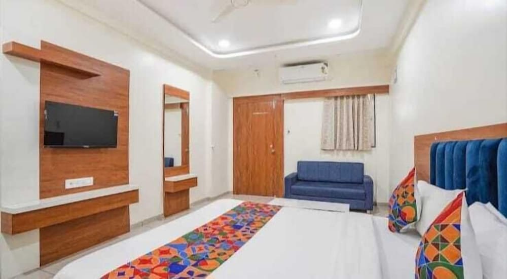 Deluxe Room, City View photo 3