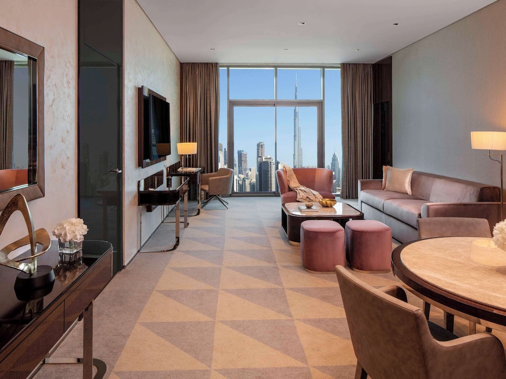 Studio Suite, 1 Bedroom, Balcony, City View (All Access Suite, Burj Khalifa View)