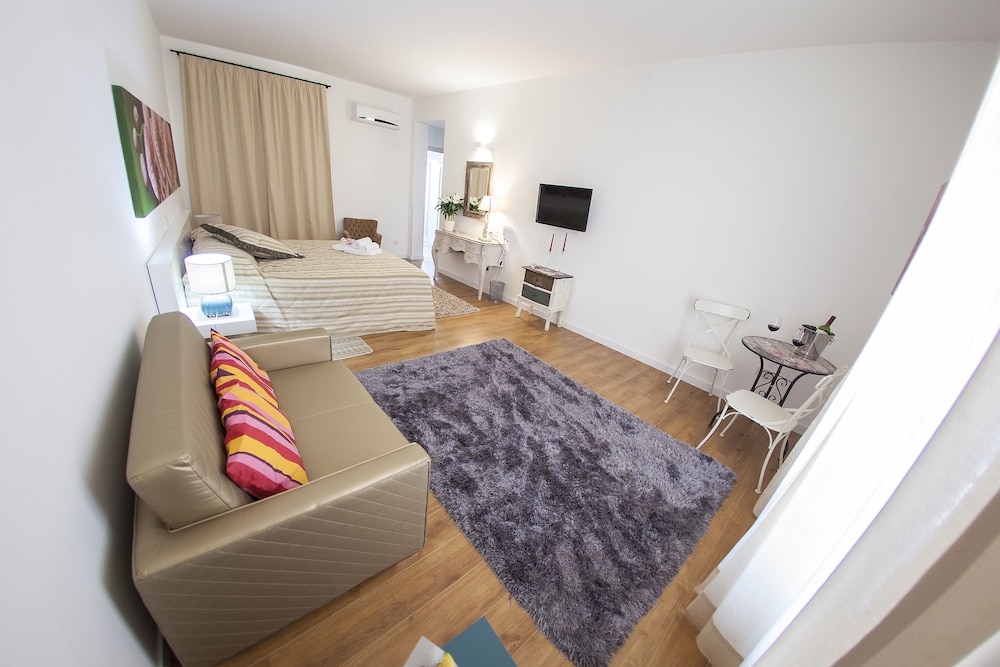 Family Studio, City View photo 2