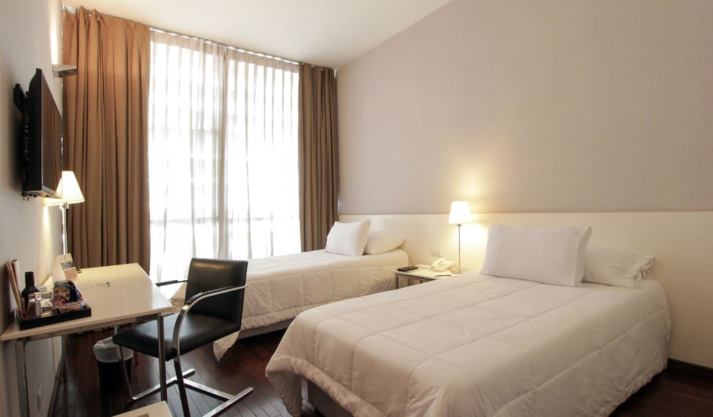 Standard Double Room, 2 Twin Beds - Photo 1