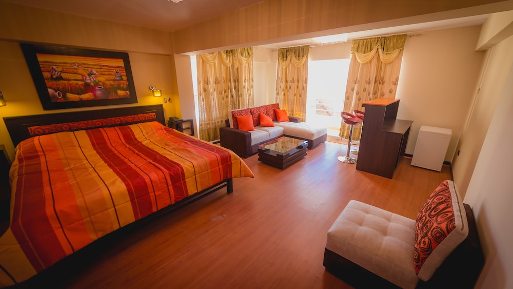 Executive Room, 1 King Bed, Non Smoking photo 1