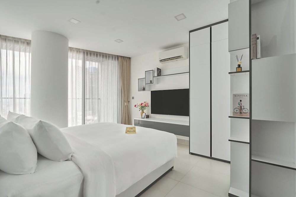 Family Apartment, 3 Bedrooms, River View - Photo 11