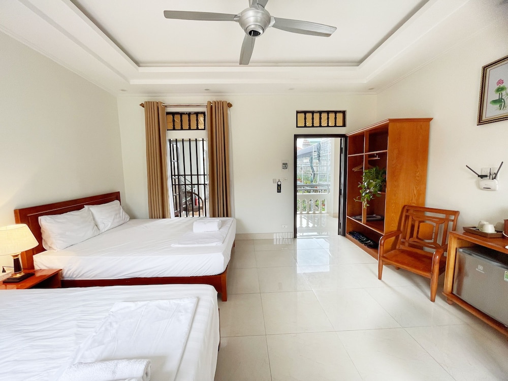 Family Quadruple Room - Photo 3