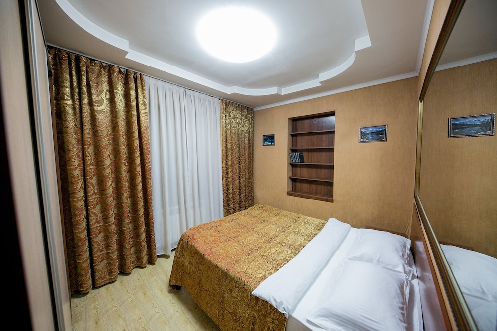 Family Apartment, 2 Bedrooms photo 3
