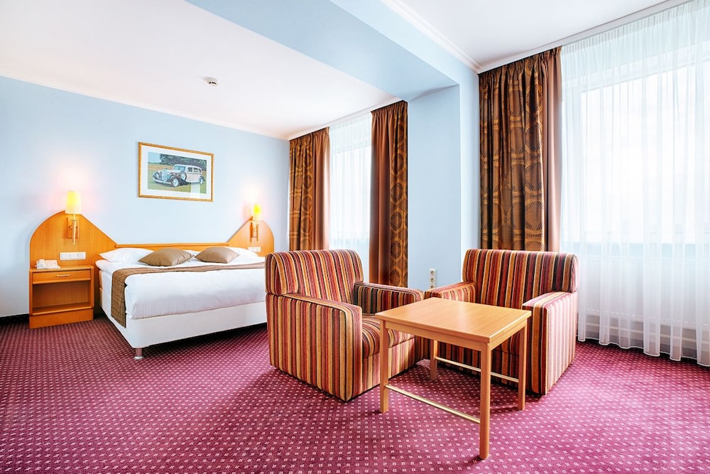 Suite, 1 Double Bed photo 1