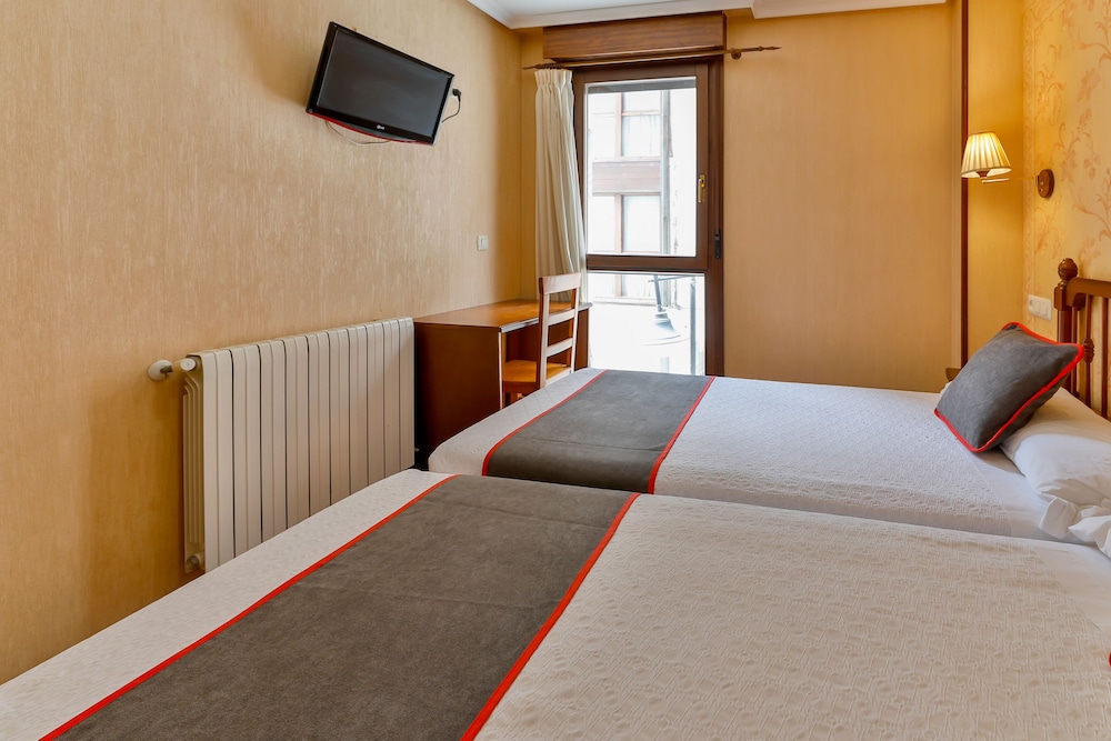 Twin Room photo 2