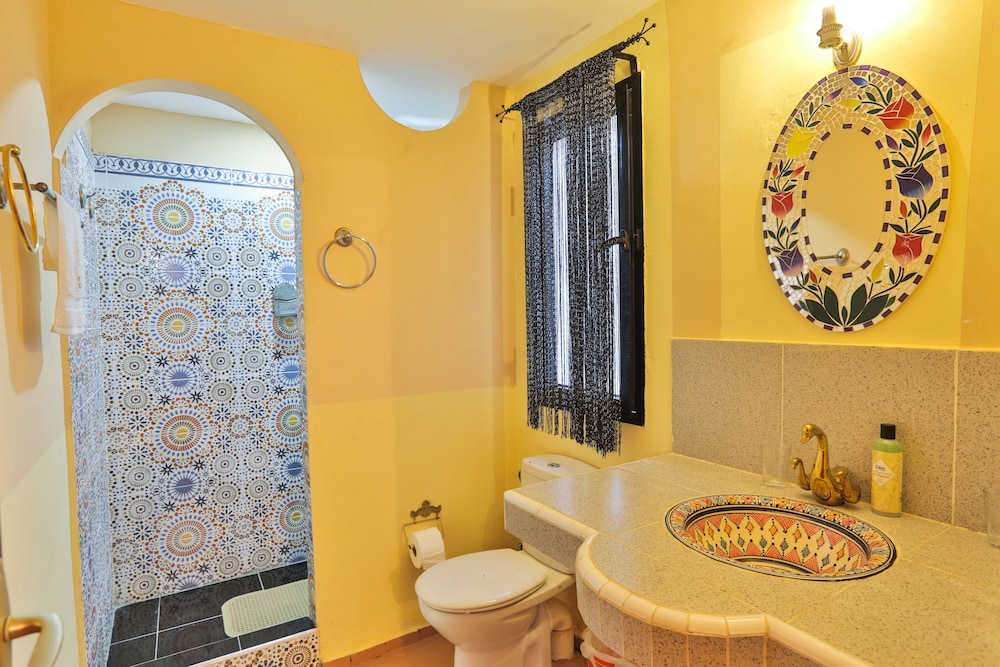 Bungalow (IFRANE) photo 3