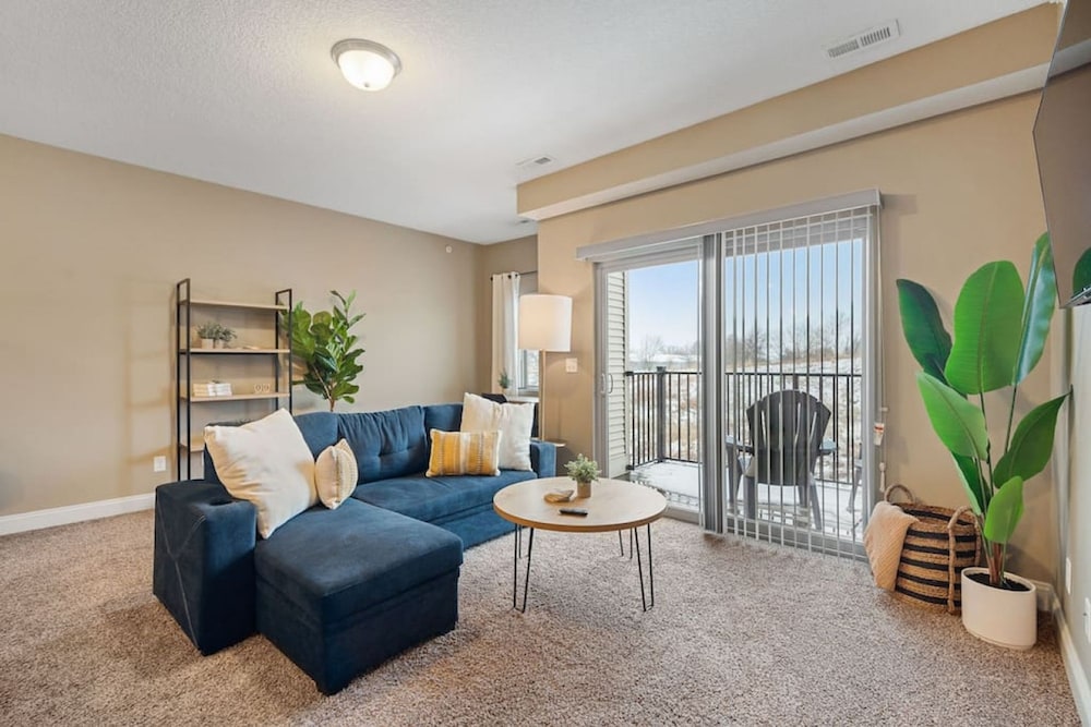 Apartment photo 1