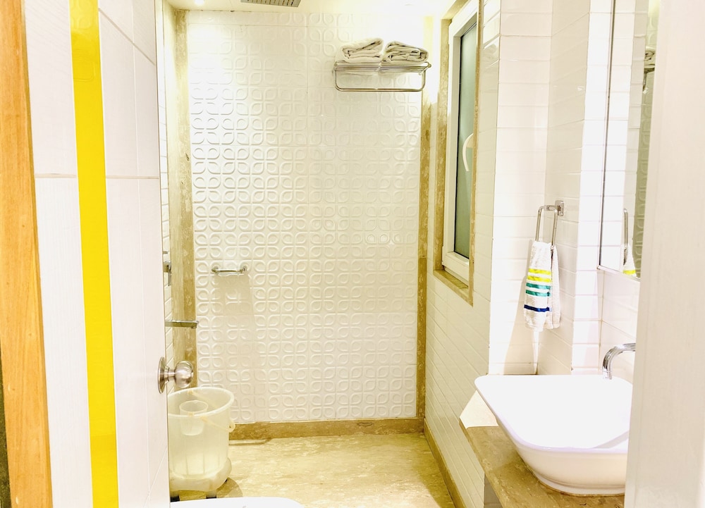 Deluxe Triple Room photo 3