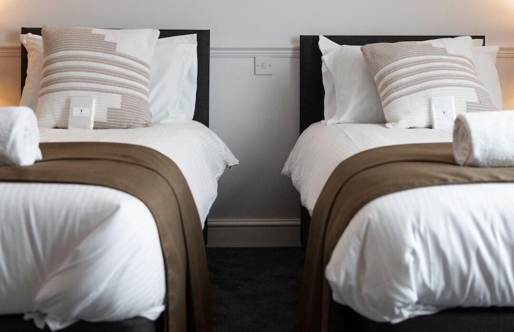 Twin Room (Standard Twin Room) - Photo 11