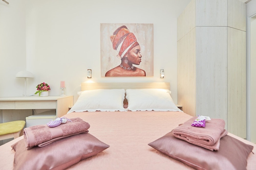 Executive Room, 1 Large Twin Bed, Refrigerator & Microwave (5 Double room Villa Kate Dadić) photo 1