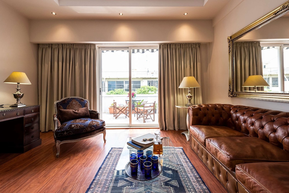 Deluxe Suite, Multiple Beds, Non Smoking, Balcony photo 2