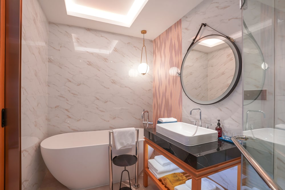 Premium Oceanview Dbl - Photo 3