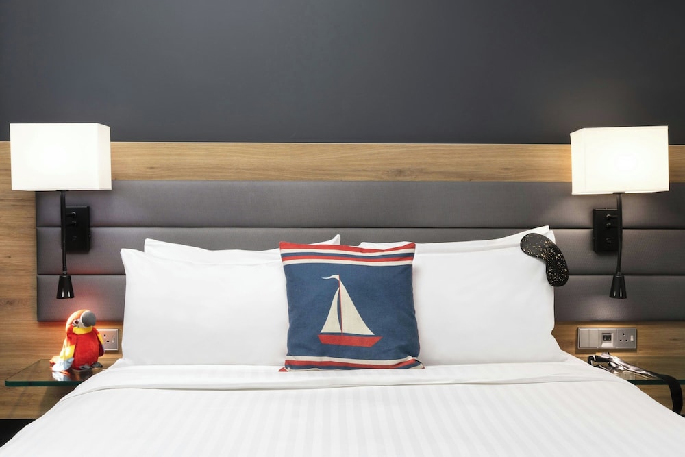 Room, 1 Queen Bed - Photo 3