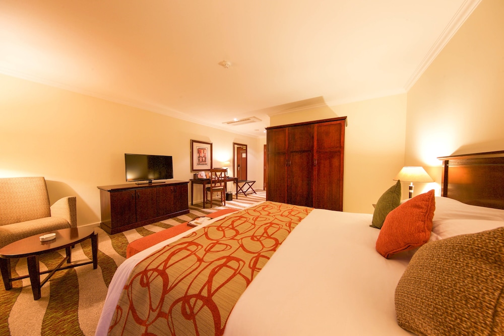 Deluxe Room - Photo 5