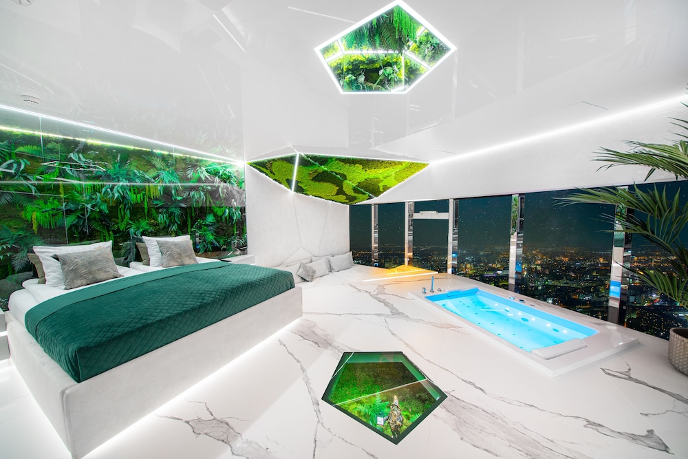 Amazonia Apartment With Hot Tub And Sauna