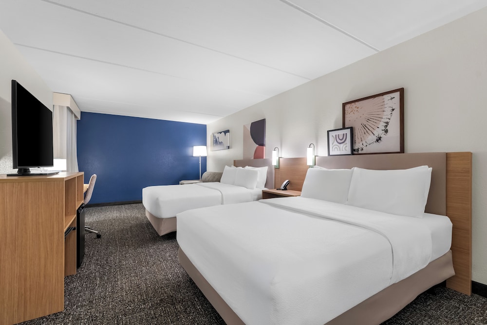 Room, Multiple Beds - Photo 2