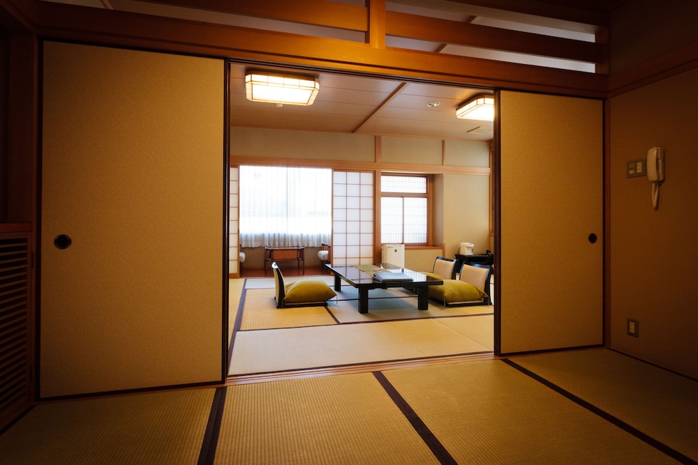 Standard Japanese Room, Japanese Futon (Check-In Before 9pm) photo 2