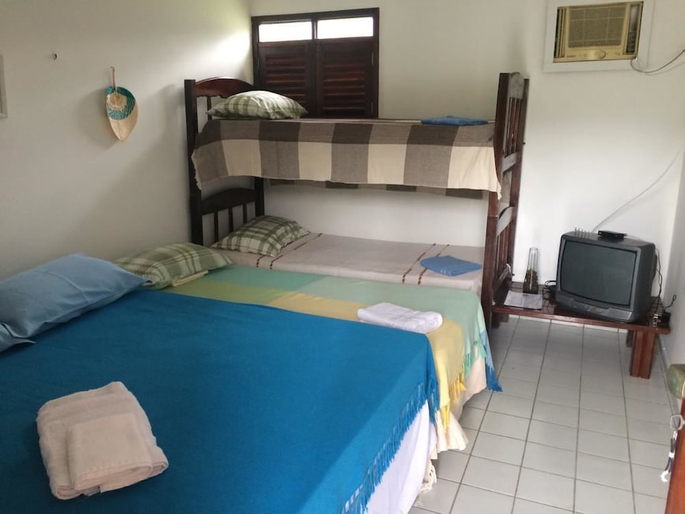 Family Room, Multiple Beds photo 1