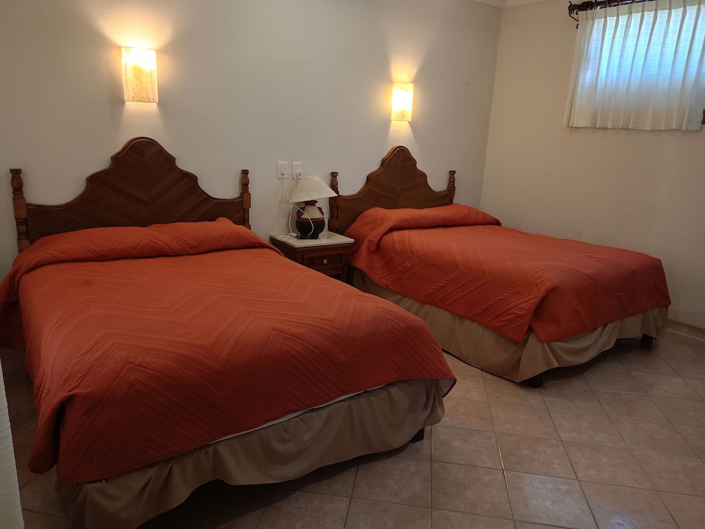 Cabana Ground Floor - Photo 1