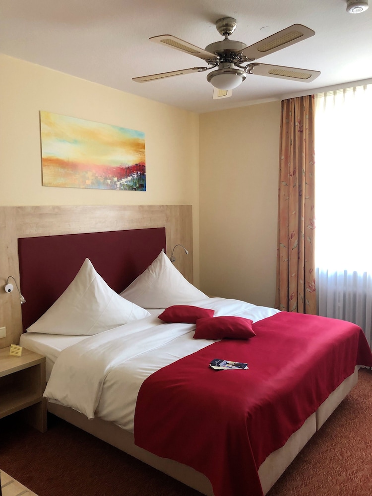 Double Room - Photo 4
