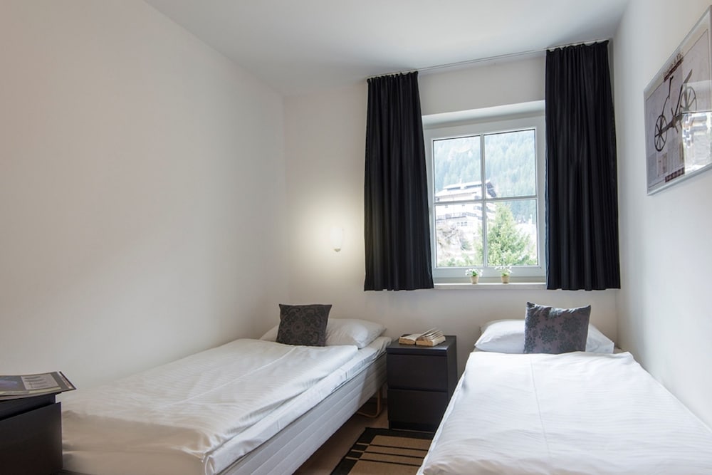 Standard-Apartment, 2 Schlafzimmer, Küche, Bergblick photo 3