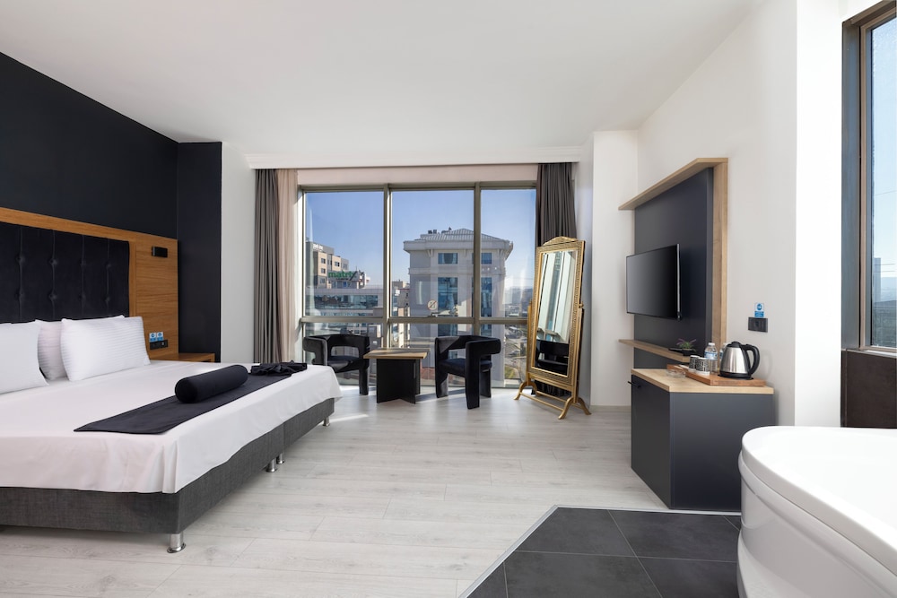 Premium Room photo 2