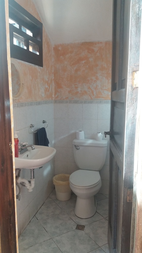 Classic Double Room, 2 Double Beds, Shared Bathroom photo 3