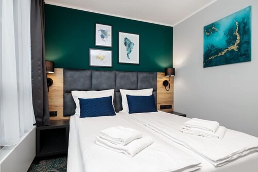 Standard Room, 1 Double Bed - Photo 11