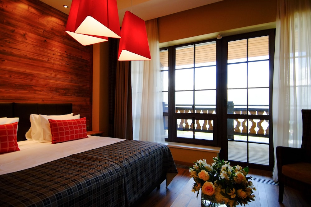 Standard Double or Twin Room, Mountain View photo 1