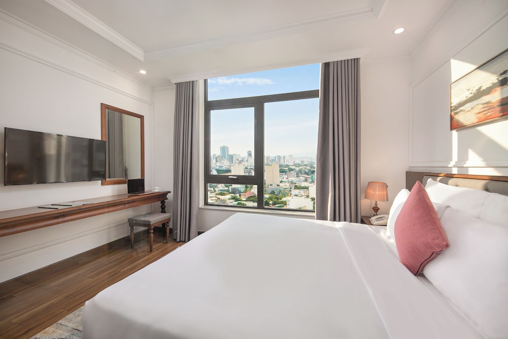 Deluxe Double Room, City View - Photo 1