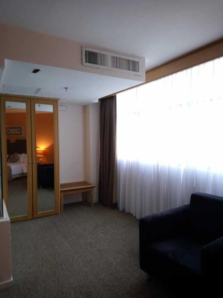 Executive Studio Suite photo 2