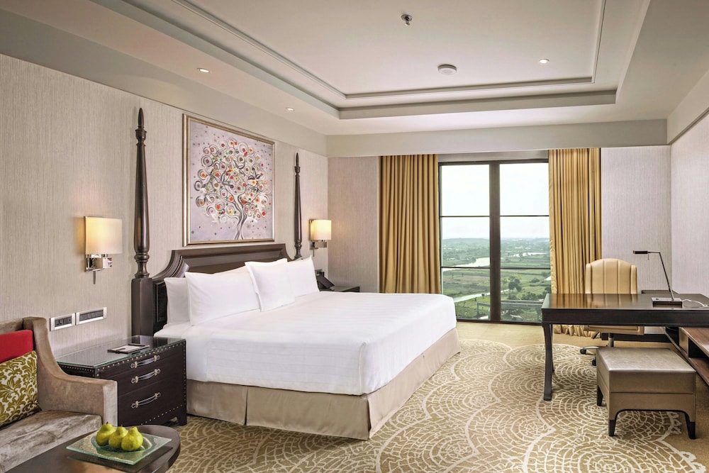 House, 1 King Bed