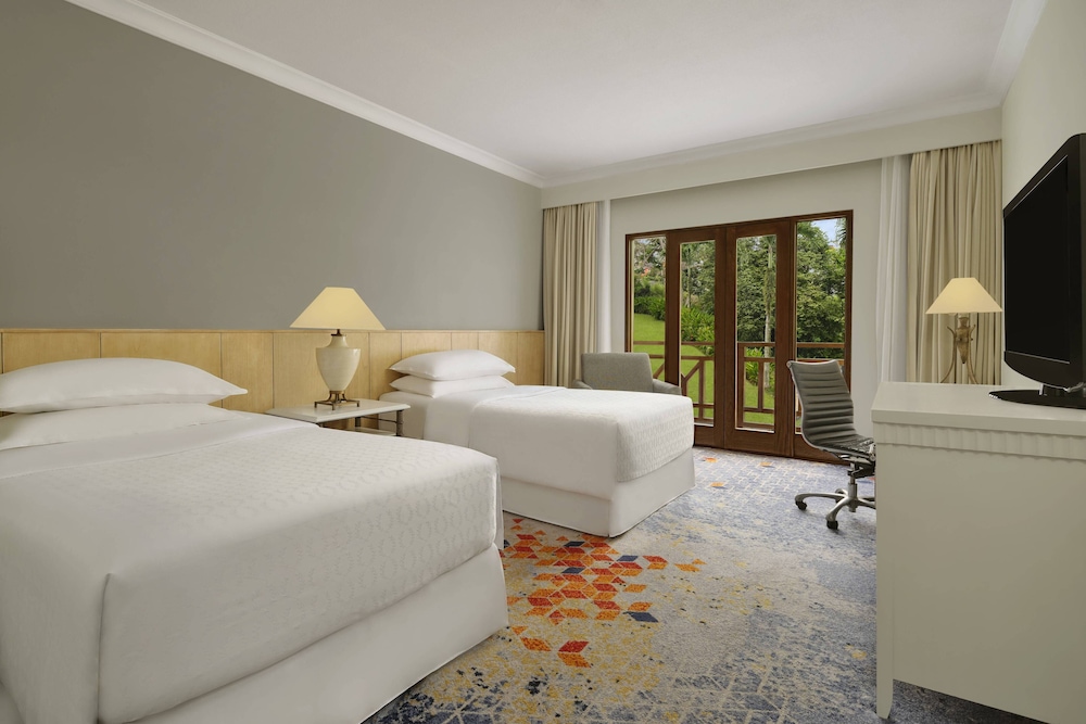 Deluxe Twin Room, Balcony, Garden View