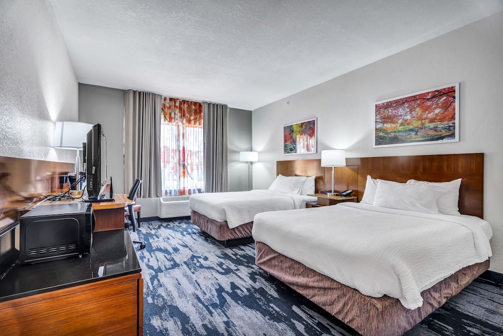 Room, 2 Double Beds - Photo 2