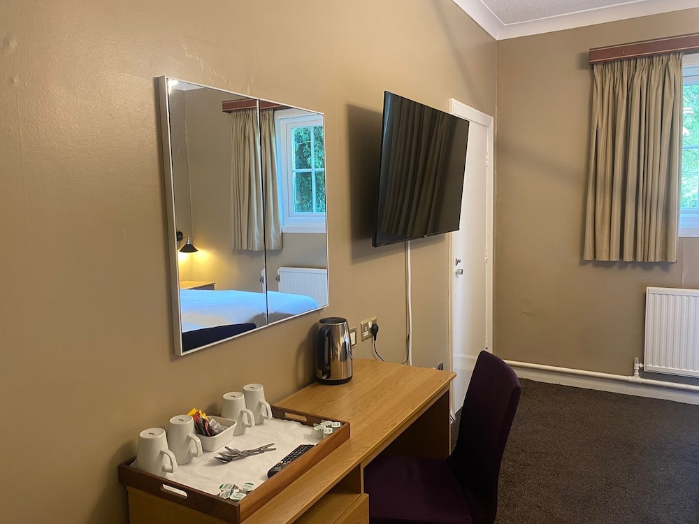 Executive Twin Room - Photo 3