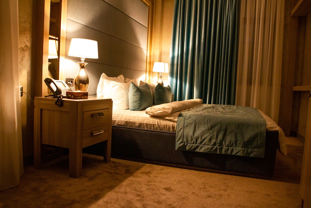 Comfort Double Room, 1 King Bed, City View