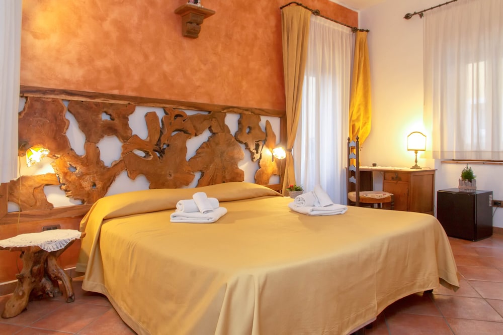 Standard Double or Twin Room, 2 Twin Beds, Non Smoking photo 1