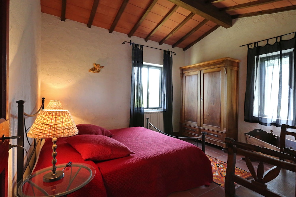 Family Apartment, 2 Bedrooms, Valley View, Garden Area photo 1