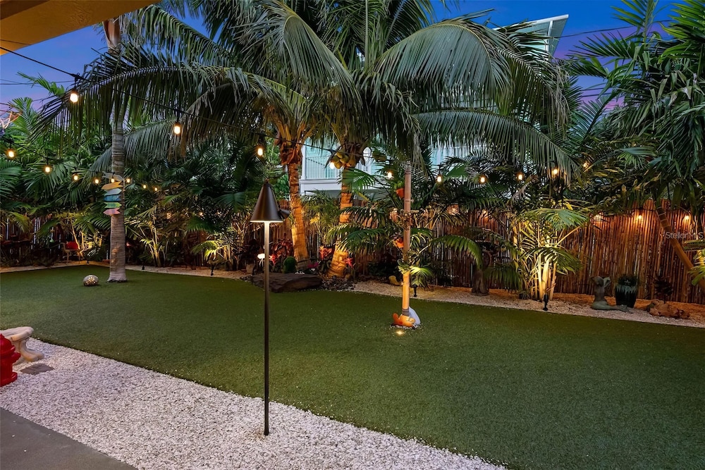 House, Multiple Beds (Jade Beach Retreat) photo 3