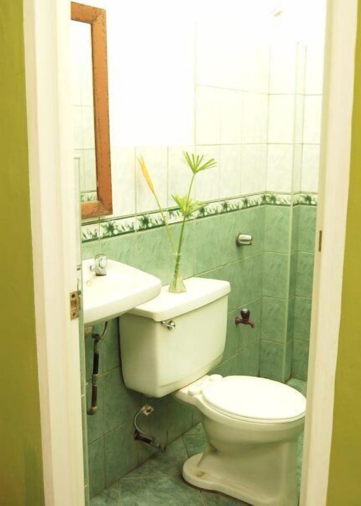 Matrimonial Room photo 3