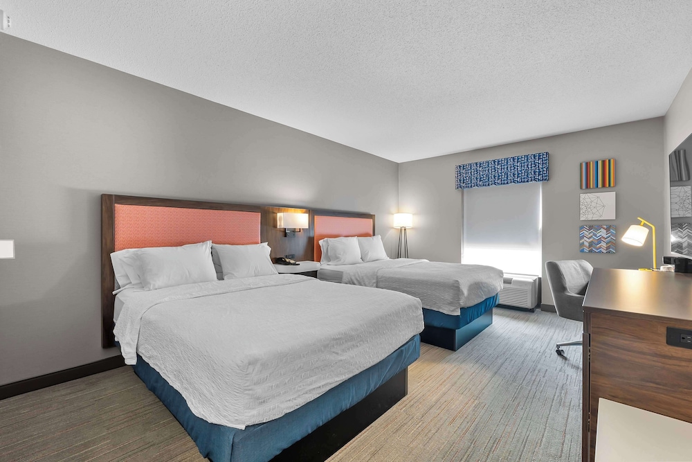 Room - Photo 3
