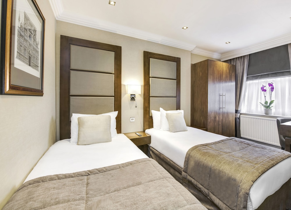 Superior Twin Room photo 1