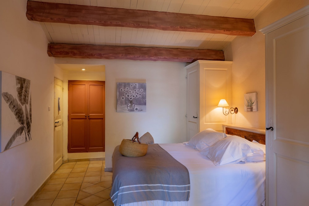 Traditional Triple Room - Photo 2