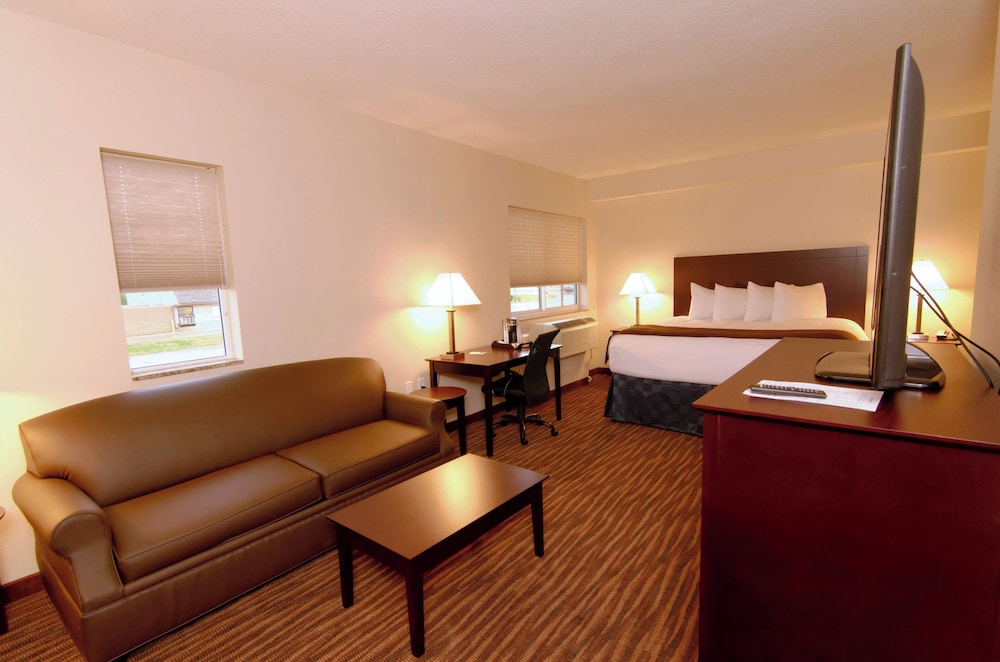 Suite, 1 King Bed, Non Smoking photo 2