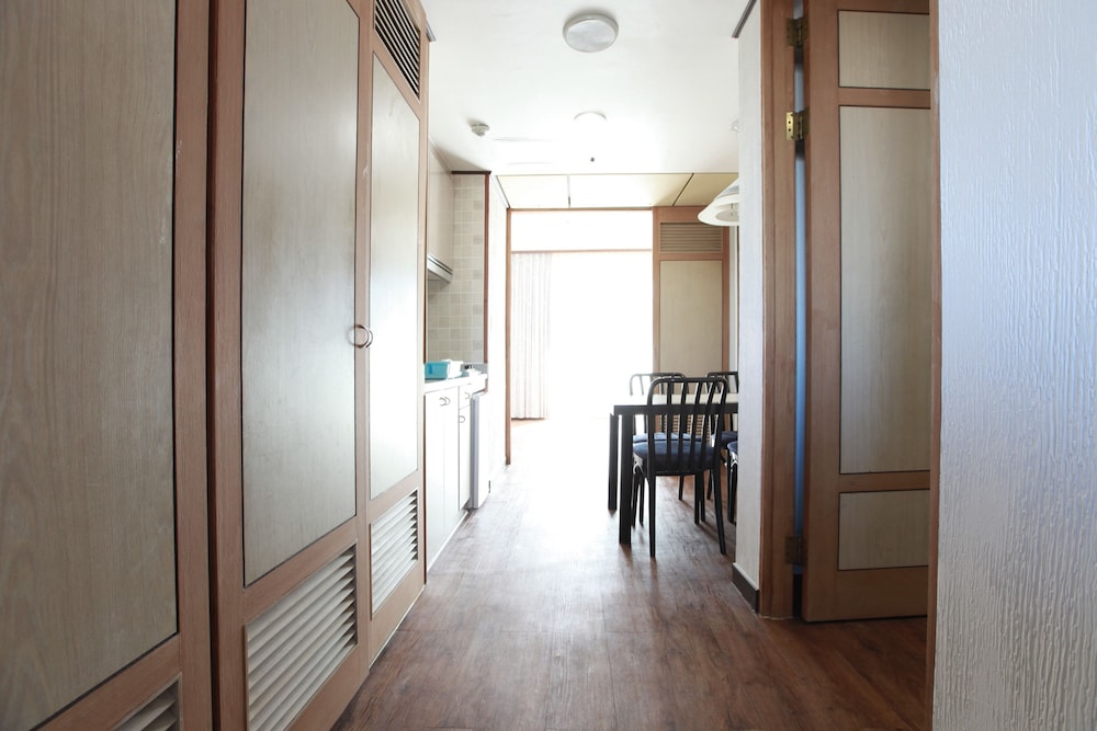 Standard Double or Twin Room (26PY / Bed or Ondol randomly assigned) photo 3