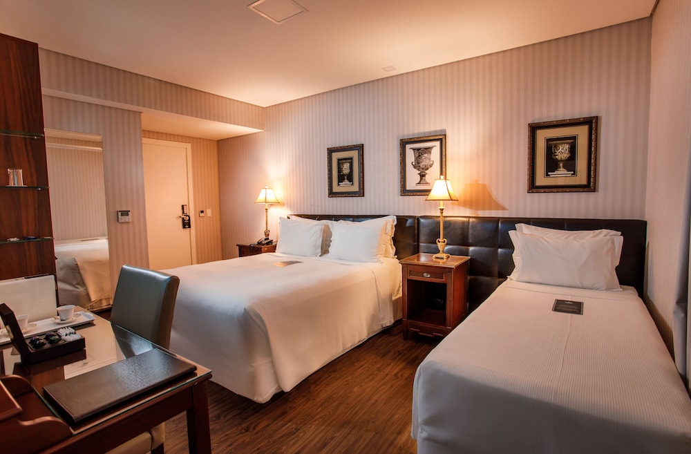 Premium Triple Room - Photo 1